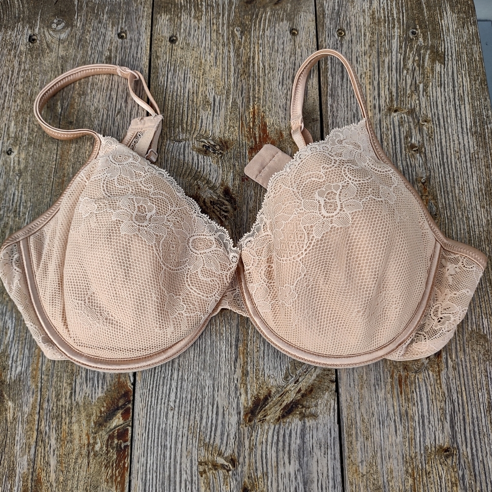 Vintage Victoria's Secret bra 38 D